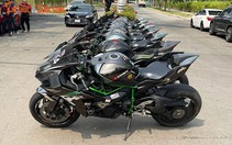 Cả dàn siêu môtô Kawasaki H2 tiền tỷ, mạnh nhất thế giới ở Sài Gòn
