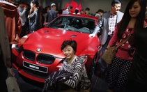 Người lái xe BMW bị kỳ thị ở Trung Quốc