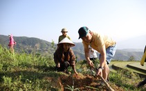 Trao sinh kế, tặng ngàn hy vọng
