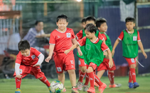 Ông Trần Anh Tú: Thêm nhiều trung tâm cộng đồng, bóng đá nhiều cơ hội phát triển, thêm sân chơi cho trẻ