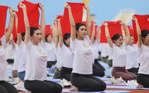 Dàn hoa hậu, á hậu Việt Nam khoe sắc trong màn đồng diễn Yoga đông người nhất Việt Nam