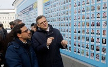 Hình ảnh báo chí 24h: Tân Ngoại trưởng Pháp Stephane Sejourne tới Ukraine