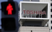 Toshiba - tượng đài công nghệ Nhật Bản, đã được bán với giá hơn 15 tỷ USD