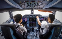 Lương phi công Việt Nam làm việc ở Vietnam Airlines sẽ tăng lên bao nhiêu?