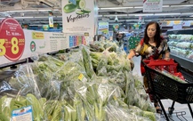 Đi siêu thị sau Tết: Khuyến mãi đậm, mua trước 10h được giảm giá sâu