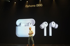 BKAV ra mắt tai nghe không dây cạnh tranh với AirPods