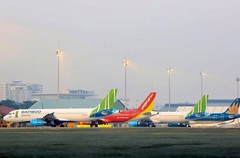 Vietjet giảm giá vé và Bamboo Airways tăng quy mô, Vietnam Airlines “hụt hơi”?