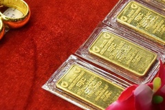 Giá vàng hôm nay 7/5: Bật tăng mạnh, các ngân hàng trung ương mua ròng 16 tấn vàng trong tháng 3
