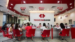 Techcombank lãi trước thuế kỷ lục 12.800 tỷ, thu nhập nhân viên hơn 400 triệu đồng/năm