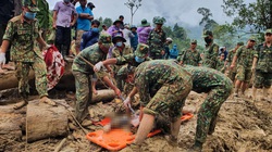 Thảm nạn Trà Leng: "Không sợ thiên tai tàn khốc, chỉ sợ đồng bào chịu đau"