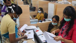 Các ngân hàng quốc tế đang dần rút khỏi Ấn Độ