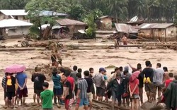 Clip: Những hình ảnh khủng khiếp của cơn bão Tembin ở Philippines