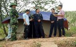 Lập chốt, dựng hàng rào chặn dịch cúm gia cầm từ Trung Quốc