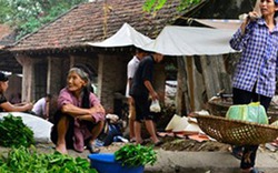 Đi chợ làng Giá, tìm nét quê xưa