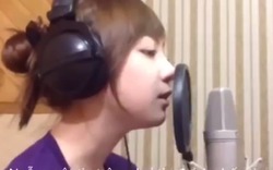 Video clip: Ca sĩ Thái hát bài bèo dạt mây trôi khiến bao chàng trai phải đốn tim