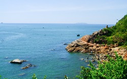 Những bãi tắm đẹp quyến rũ ở biển Bình Định