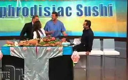 Video Clip: Ăn Sushi trên cơ thể người mẫu khỏa thân trực tiếp trên truyền hình