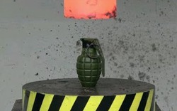 Điều gì xảy ra khi ép 1 quả lựu đạn bằng máy ép thủy lực 500 tấn và được nung nóng 1000 độ???