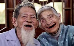 Cặp vợ chồng già trồng rau sạch tại làng du lịch ở Hội An lên báo nước ngoài