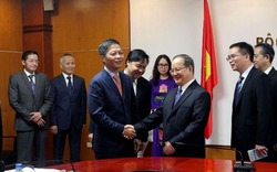 Việt Nam muốn xuất khẩu chính thức chanh leo, măng cụt, sầu riêng, khoai lang sang Quảng Tây.