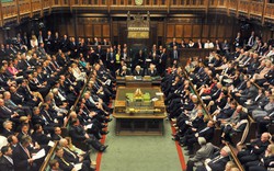 Quốc hội Anh không đạt được sự đồng thuận trong các phương án về Brexit