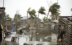 Thảm họa lốc xoáy kinh hoàng xóa sổ nhiều ngôi làng, hơn 1.000 người có thể đã chết