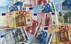 Kinh tế khu vực Eurozone xuất hiện thêm dấu hiệu đình trệ