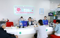 FE Credit tăng trưởng mạnh, lợi nhuận trước thuế của VPbank vượt 1.700 tỷ