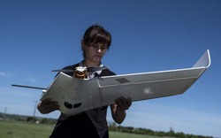 Dùng drone công nghệ cao để làm nông ở Pháp