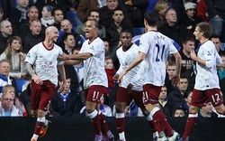 Thua Aston Villa, Chelsea văng khỏi Top 4