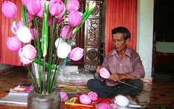 Hoa sen giấy Thanh Tiên bay xa