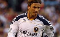 Beckham gia hạn hợp đồng với LA Galaxy