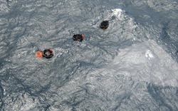 Chìm phà chở 350 người trên biển