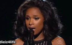 Xúc động nghe Jennifer Hudson hát tưởng nhớ Whitney Houston