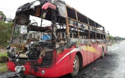 35 khách hút chết trên xe khách cháy rụi