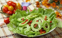 Hai loại rau giúp phái đẹp trẻ trung, rạng rỡ