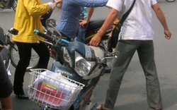 Hà Nội: Người nước ngoài bị &#34;xử&#34; bằng nước sôi