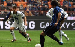 Milito đá hỏng penalty, Inter bị Atalanta cầm hòa