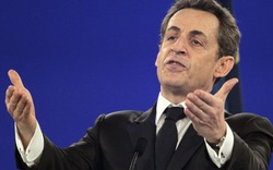 Sarkozy gọi nghi phạm xả súng là &#34;quái vật&#34;