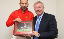 Ryan Giggs ở lại M.U thêm một năm