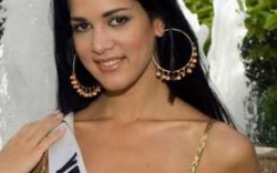 Hoa hậu Venezuela và chồng bị cướp bắn chết
