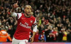 Walcott phẫu thuật thành công nhưng vẫn phải &#34;ngậm đắng&#34;