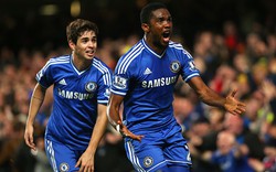 Eto’o lập hat-trick, Chelsea hạ gục M.U