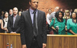 “Người không chân” Pistorius dùng tiền &#34;bịt mồm&#34; nhà bạn gái