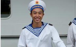 Thiếu gia Hà thành bỏ học xin làm lính Trường Sa