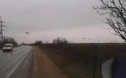 Clip: Phi đội máy bay lên thẳng của Nga bay về hướng Crimea