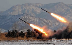 Triều Tiên bắn liền 7 tên lửa khiến Mỹ phải &#34;đặc biệt quan tâm&#34;