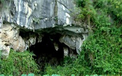 Những bích họa bí ẩn trên núi đá Ninh Bình