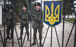 &#34;Ngày càng nhiều binh sĩ Ukraine tại Crimea đào ngũ&#34;