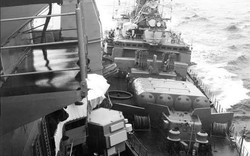 Liên Xô từng đẩy lui khu trục hạm Mỹ tại Crimea như thế nào?